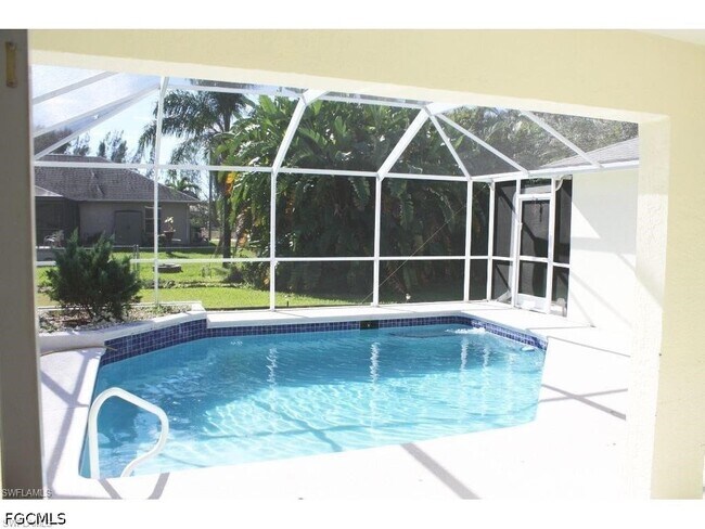 Foto del edificio - 2114 SW 39th St
