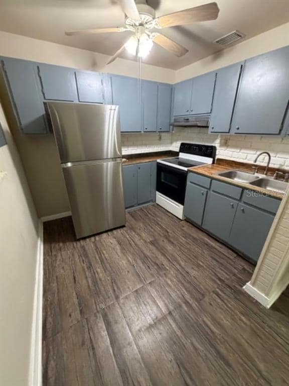 Building Photo - 1810 E Poinsettia Ave