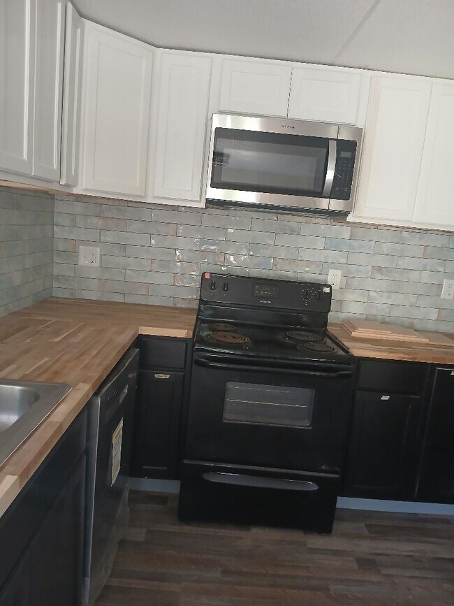 Foto del edificio - 94 Leasch Loop