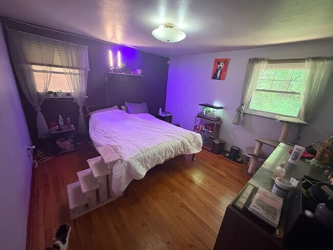 Foto del edificio - 645 Grandview Ave