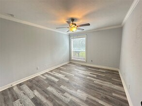 Building Photo - 7313 Gulf Fwy