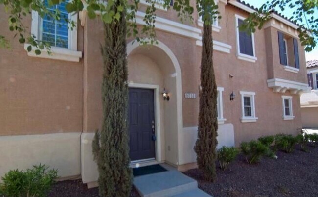 Front Entrance - 5714 S 21st Ter