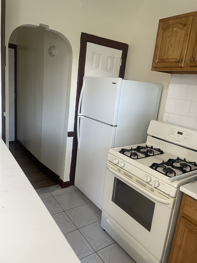 Foto del edificio - 537 E 55th St