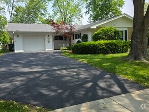 Building Photo - 720 Alcoa Ln
