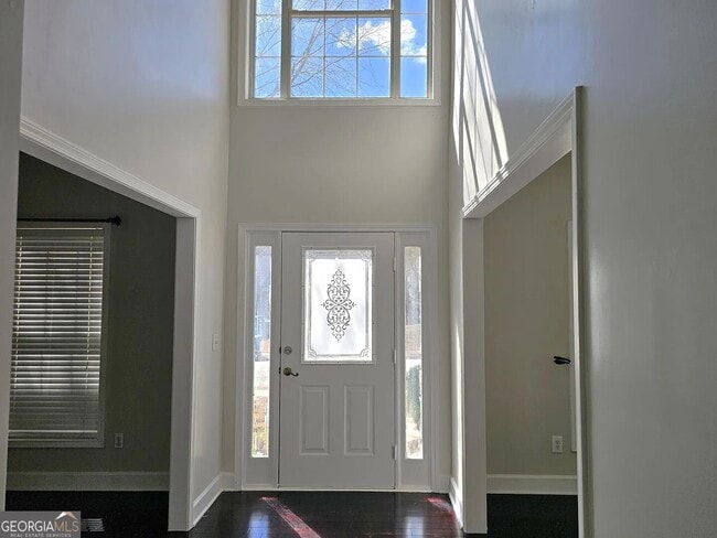 Foto del edificio - 235 Circle Rd