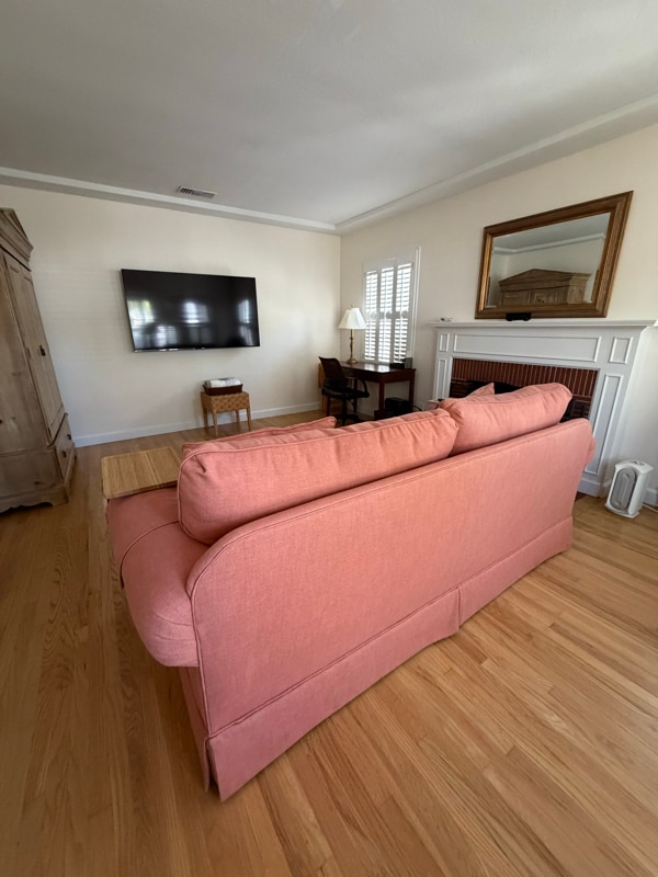 Building Photo - 1127 N California St