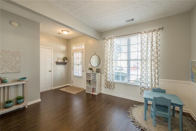 Foto del edificio - 3615 Beacon Ridge