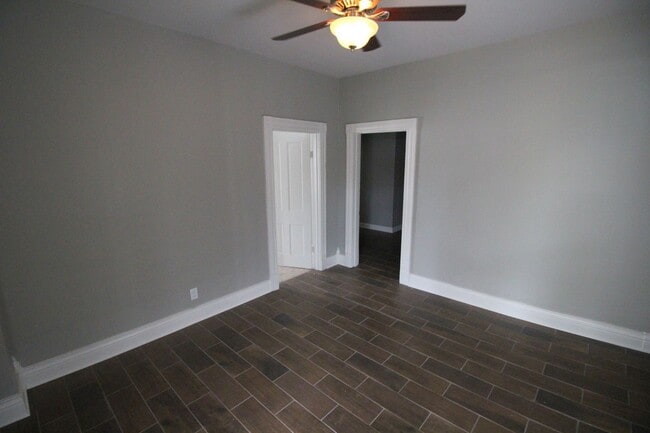 Photo - 3 bed 2 bath Campus Rental House