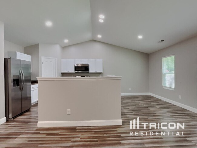 Building Photo - 19 Summerwood Ln