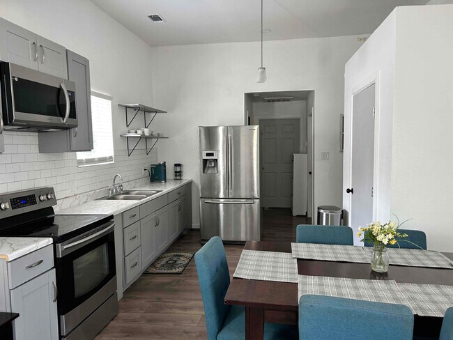 Foto del edificio - 206 E Brenham St