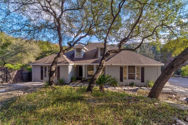 Building Photo - 9011 Spicebrush Dr
