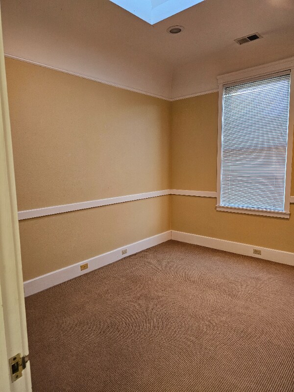 Foto principal - 866 3rd St