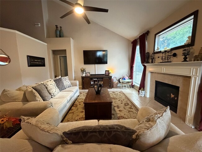 Foto del edificio - 6318 Timbo Ln
