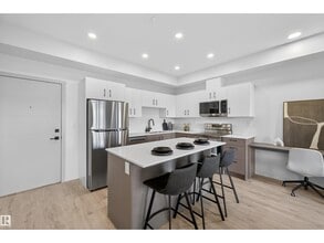 Building Photo - 355 Clareview Station Dr NW