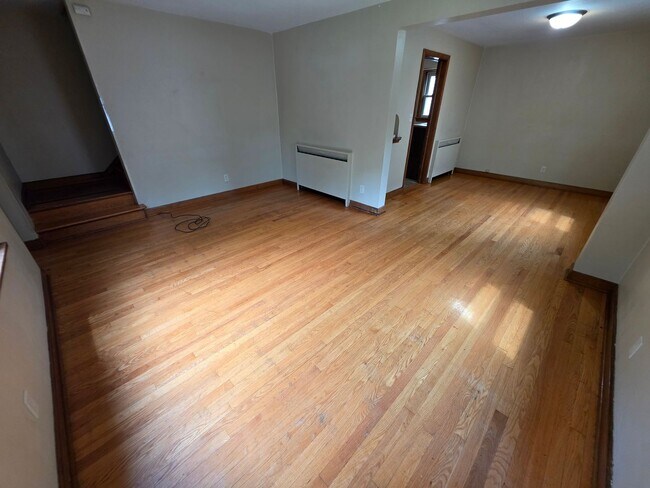 Foto del edificio - 620-622 Ripley Ave