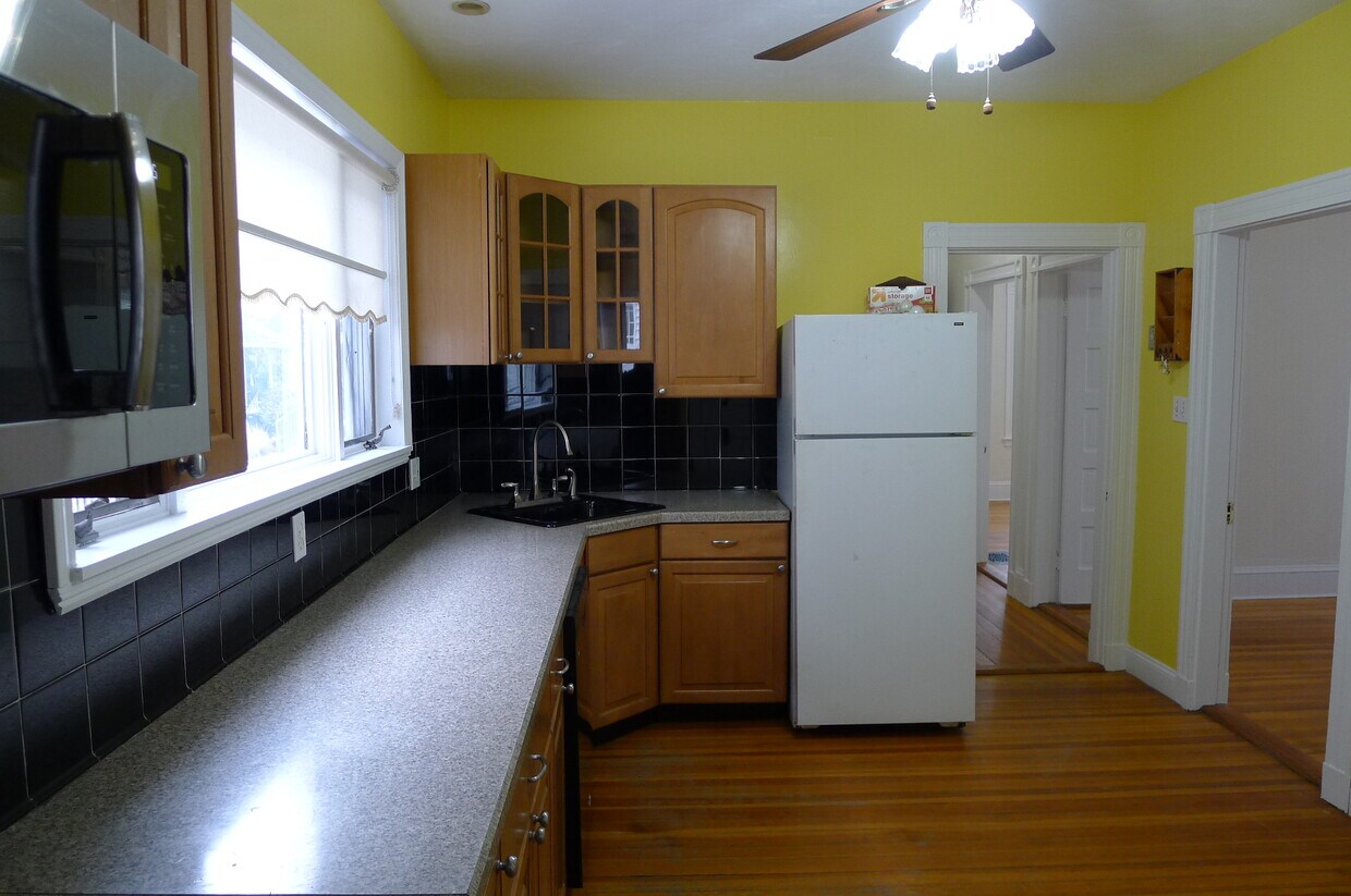 Primary Photo - 81 Marlboro St