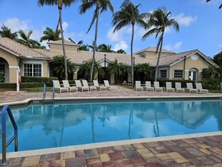 Building Photo - 284 Village Blvd