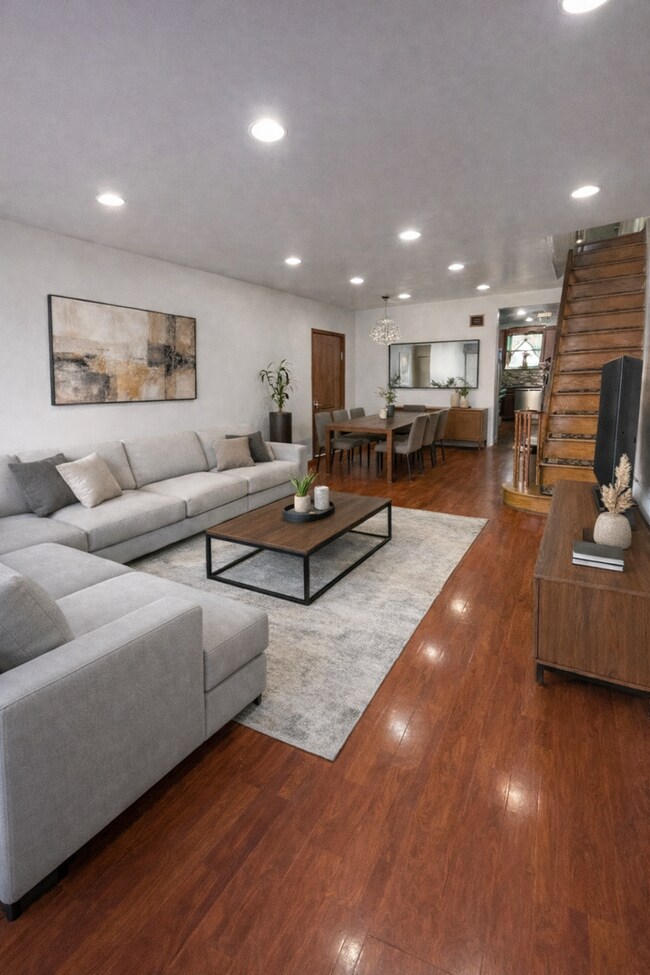 Foto del edificio - Beautiful 3 Bedroom House Available Near Jefferson Hospital