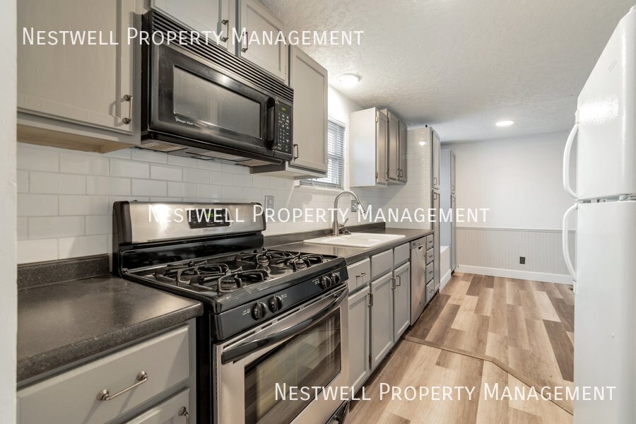 Primary Photo - Great 3-bed Rambler in West Jordan