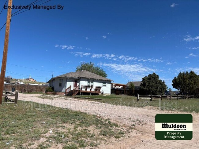Foto del edificio - 7380 Maine Ln