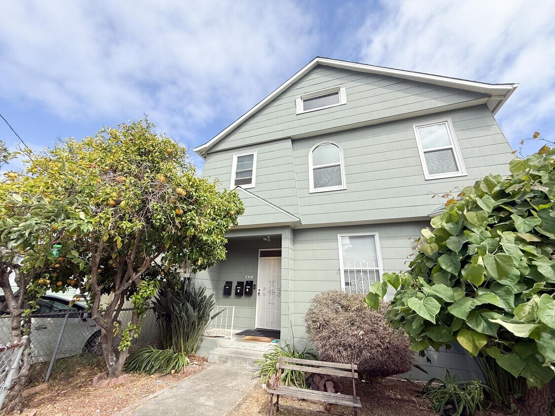 Foto principal - 2308-2310 26th Ave.