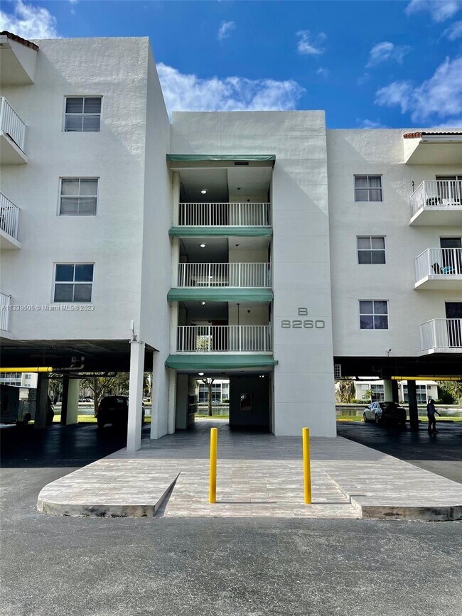 8260 SW 210th St Unit 101, Cutler Bay, FL 33189 Condo for Rent in