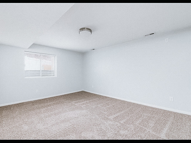 Building Photo - 902 E 1340 N