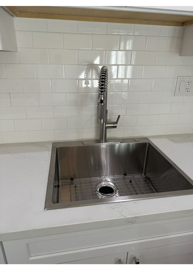 Foto del edificio - Attention renters!
