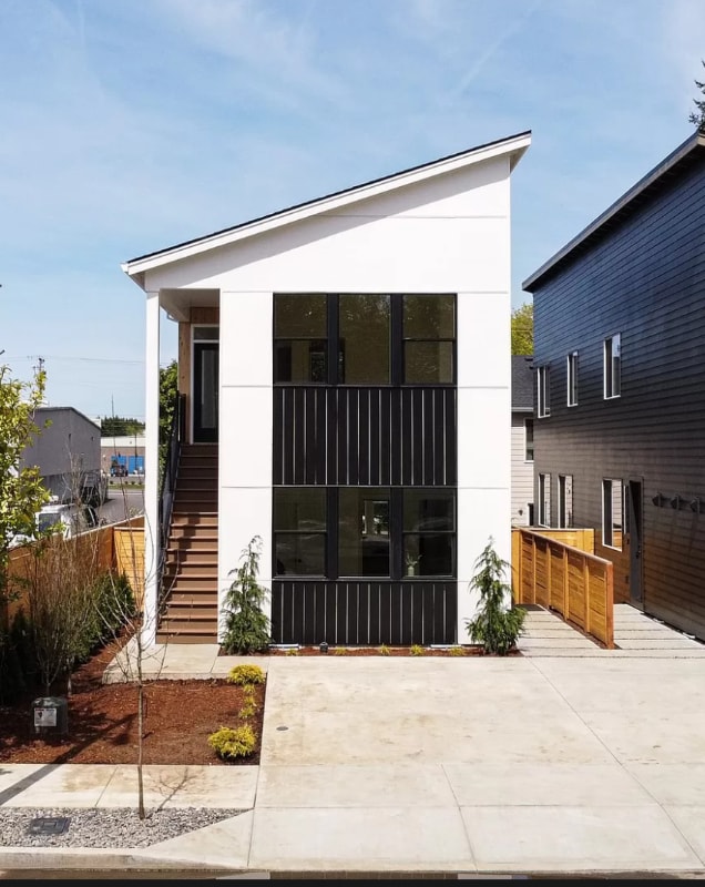 Foto principal - 1226 W 24th St