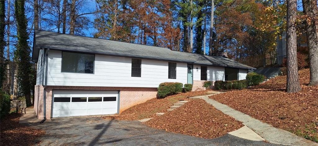 Primary Photo - 487 Embry Ln NE