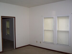 Building Photo - 213 14th St