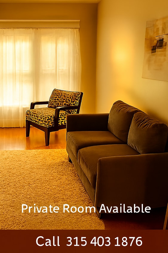 Foto principal - 123 Whittier Ave