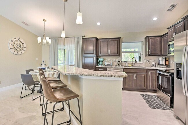 Foto del edificio - 2894 Maximo Rd