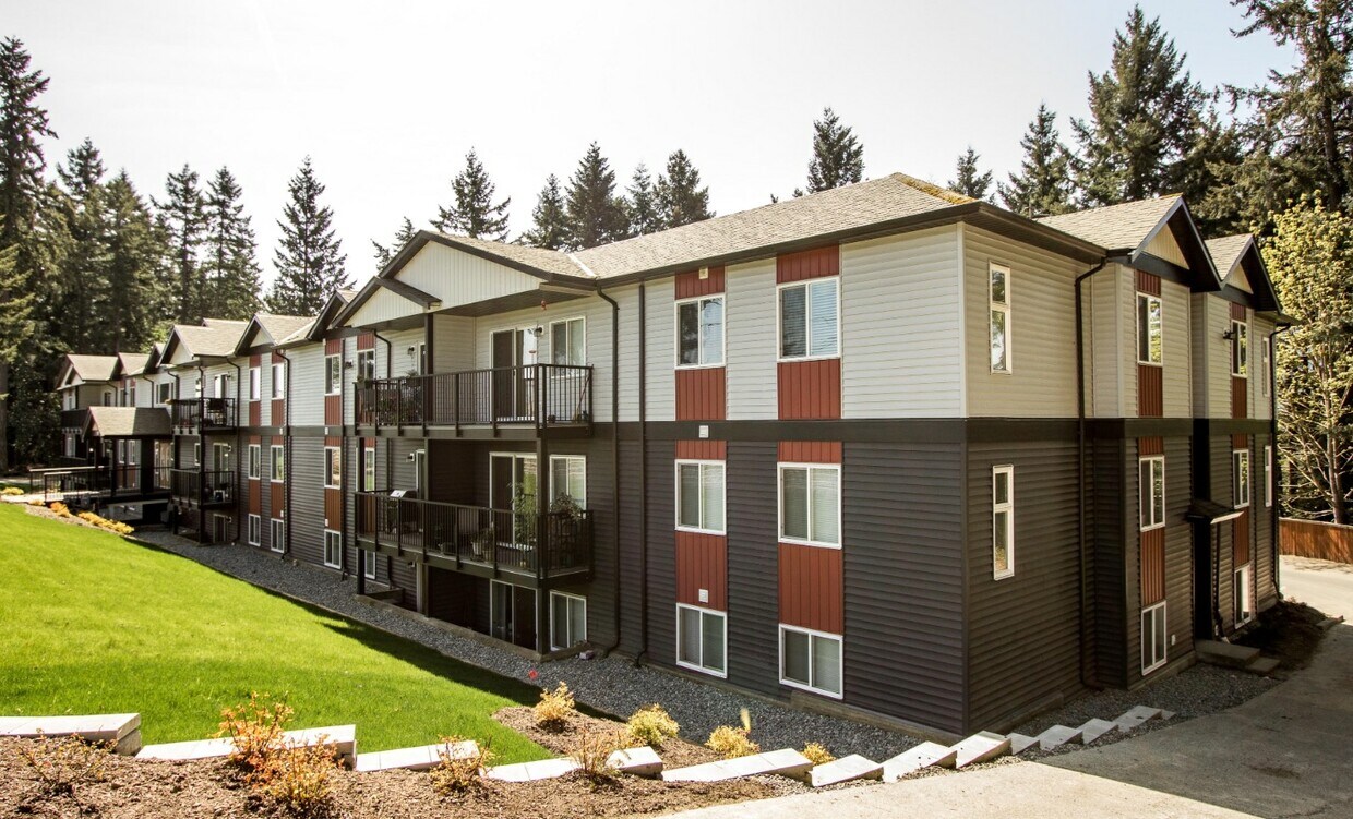 Forest Glen Apartments 4451 Wellington Rd Nanaimo, BC