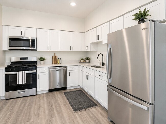 Foto del edificio - 500 Marwood Ave