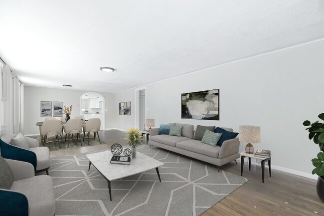 Building Photo - Spacious 5-Bedroom Home in Independence, M...