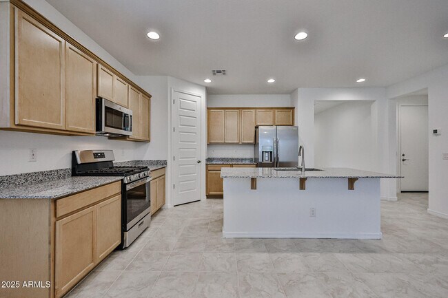 Foto del edificio - 8753 W Colter St