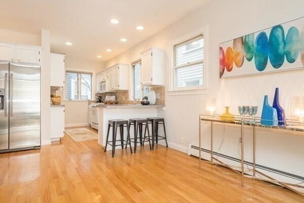 Foto del edificio - 1431 Cambridge St