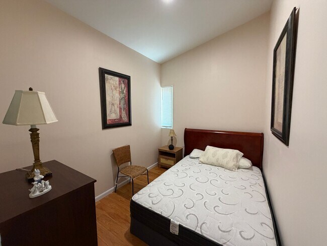 Foto del edificio - 4915 36th St N
