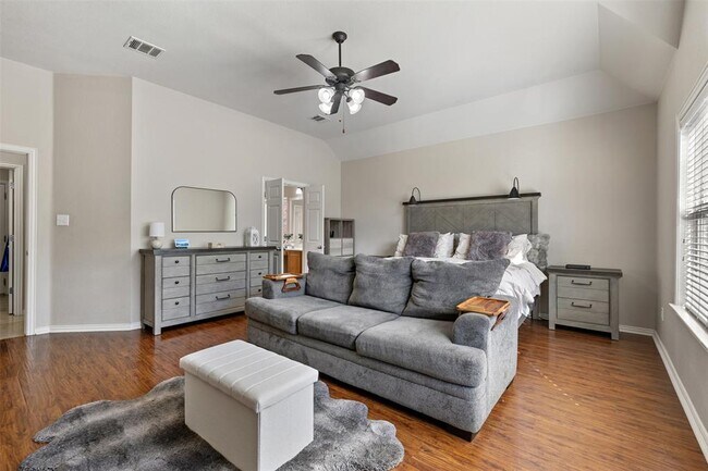 Foto del edificio - 2500 White Stallion Way