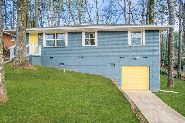 Foto del edificio - 4366 Glenwood Pkwy