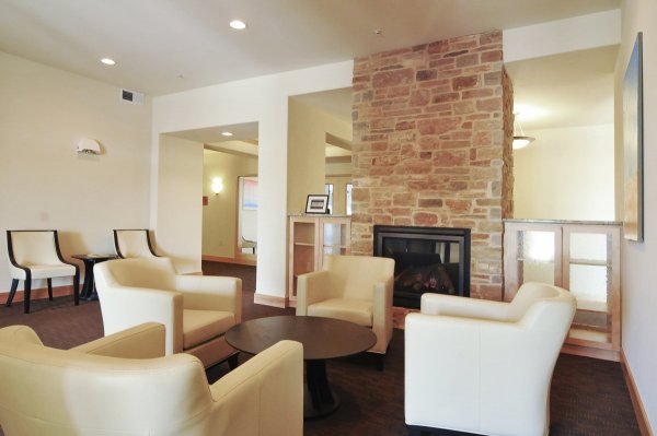 Lobby - Van Buren Place