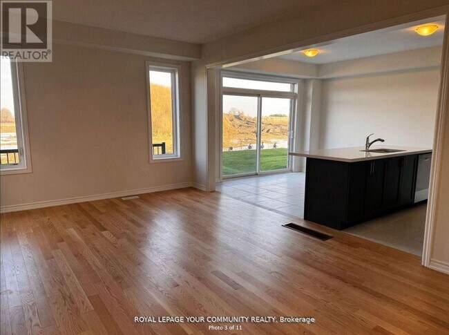 Building Photo - 154 Terry Fox Dr