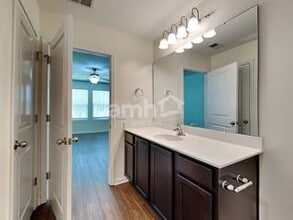 Building Photo - 119 Orion Way