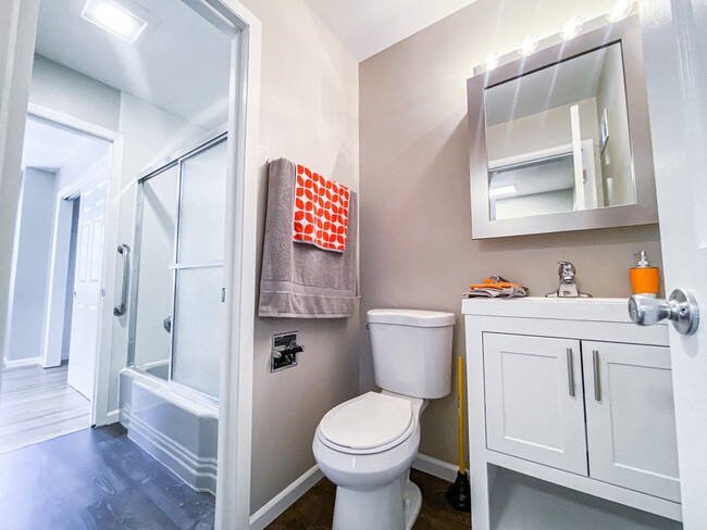 Building Photo - Fiedler Apartments