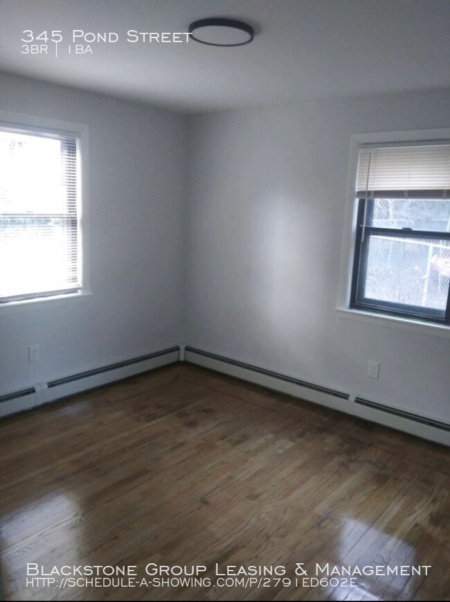 Building Photo - 345 Pond Street