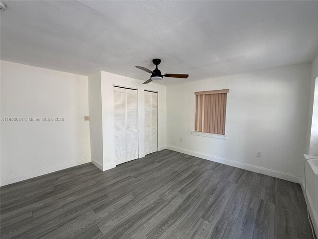 Foto del edificio - 341 NW 61st Ave