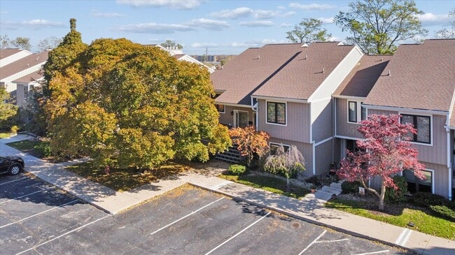 Building Photo - 205 Wayne St