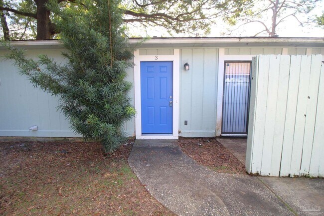 Foto del edificio - 6810 Tiki Ln