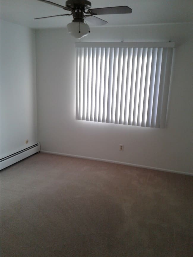 Foto del edificio - 8199 Mt Ct